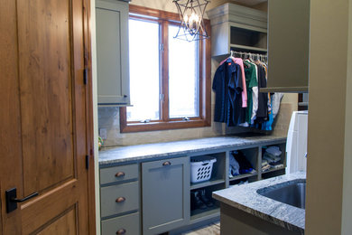 Laundry room photo in Other
