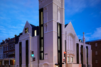 Example of a minimalist exterior home design in DC Metro