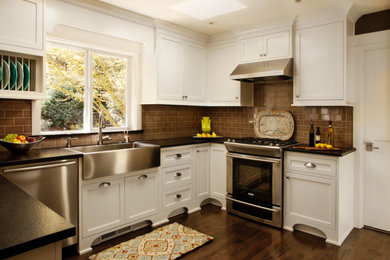 Inspiration for a traditional kitchen in Portland.