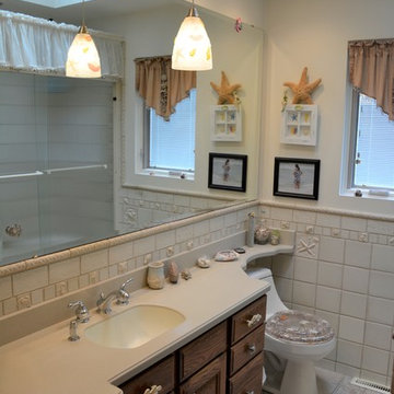 Beach-themed Bathroom