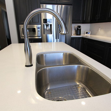 Dark Cabinetry is Beautiful!