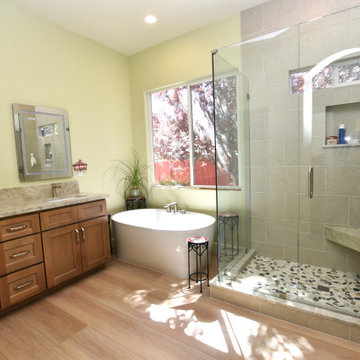 Iten Master bath