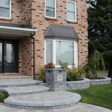 Front Yard // Full Driveway // Entry & Garden
