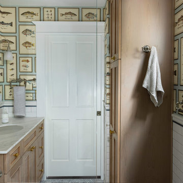 Fish Bathroom