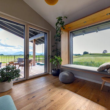 Einfamilienhaus mit Tinyhaus Chieming Sitzfenster/Loggia