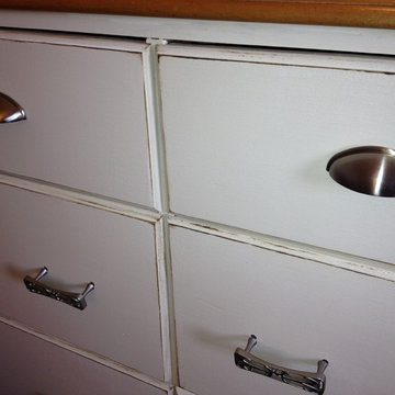 Close-up White Distressed Dresser