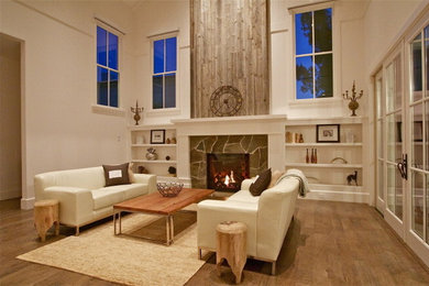 Example of a trendy living room design in San Francisco