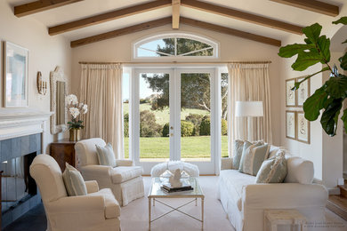 Design ideas for a traditional living room in Santa Barbara.