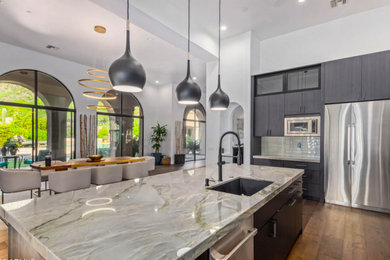 Kitchen photo in Phoenix