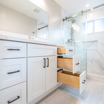 Modern Shaker Bathroom Vanity with Dovetail Drawer and Built-In Storage