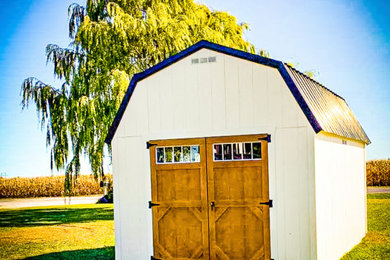 Shed - traditional shed idea in Chicago