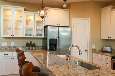 Inspiration for a timeless kitchen remodel in Minneapolis