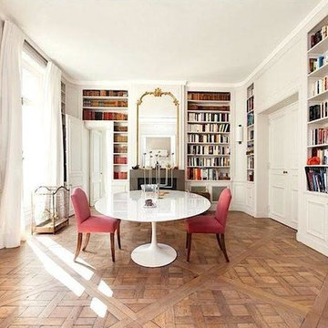 Tulip Table collection