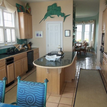 BEFORE - Kitchen Renovation - BEFORE - Figure 8 Island, NC