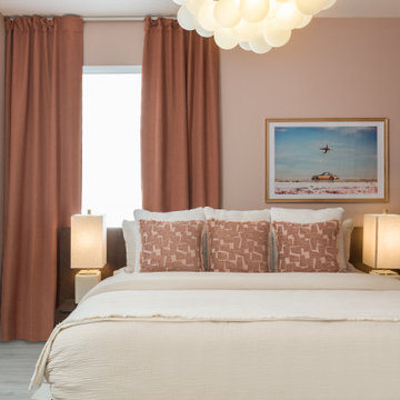 Modern Meets Comfort: Bedroom Design Inspiration