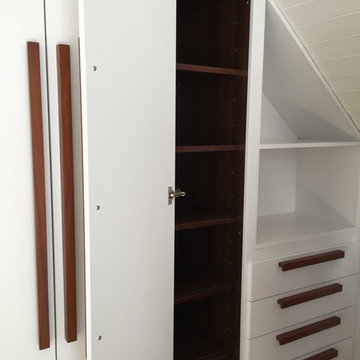 Armoires sur measure / Bespoke Master Bedroom Wardrobes