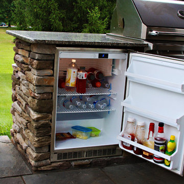 Pavilion with Outdoor Kitchen and Bluestone Patio