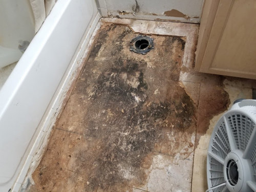 How Do I Repair Mold In The Suloor Under A Tub - Replacing Bathroom Floor Rotted In Kitchen Sink How To Clean