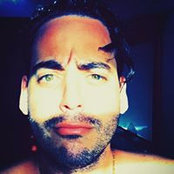 Luis Ro's photo