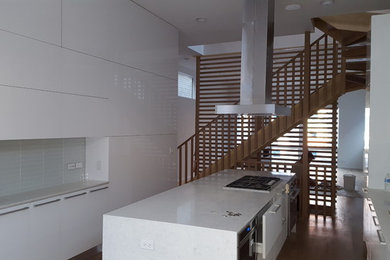 Example of a minimalist home design design in Chicago