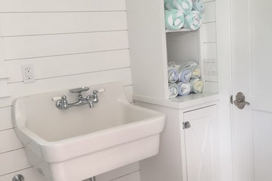Example of a small beach style 3/4 bathroom design in Miami