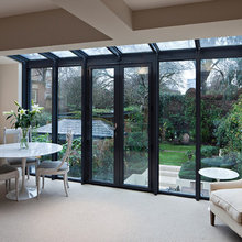 Glass wall extension