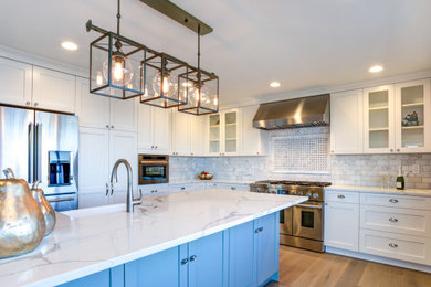 Kitchen - kitchen idea in San Francisco