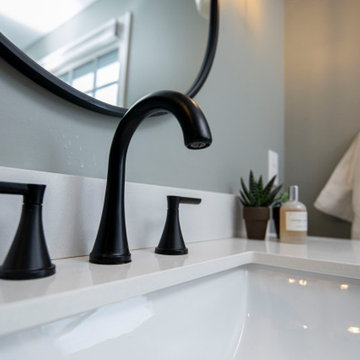 En Suite Bathroom Facelift - Malvern, Pa