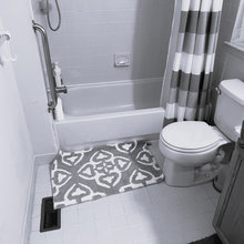 Isla's Bathroom