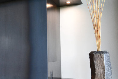 Hearth & Mantel