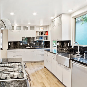 Monochrome Contemporary Kitchen