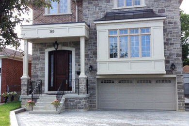 Exterior home photo in Toronto