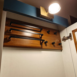 Regency Flamingo - Storage & Organisation