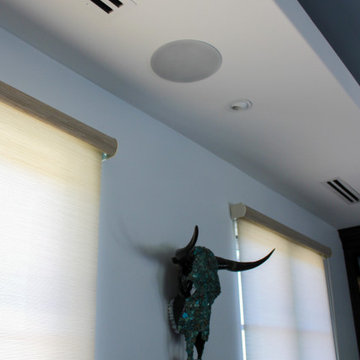 No-bezel Speaker