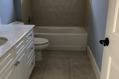 Harris Hall bath
