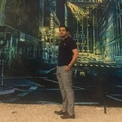 Moe Hussain's photo