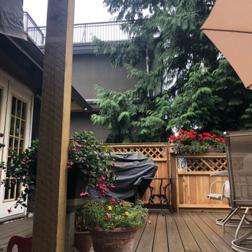 Multi level deck and fence in Vancouver