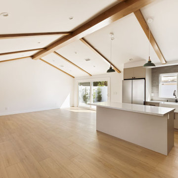 The hidden duplex & A home makeover - SB9 Investment property in Woodland Hills
