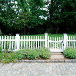 Custom Chestnut Hill Fence and Gate - Outdoor Products