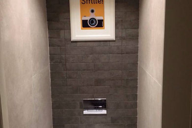 Skandinavisk inredning av ett toalett
