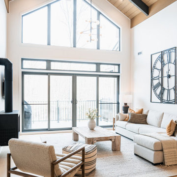 Verbier - Rustic Laurentian Cottage