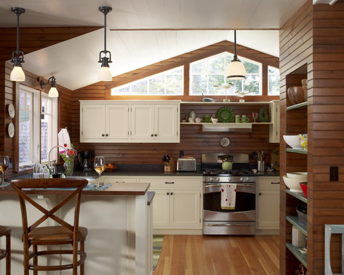 Quaint Cottage Kitchen | Houzz