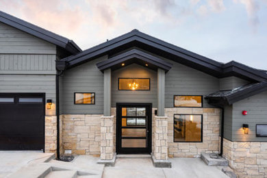 Home design - contemporary home design idea in Salt Lake City