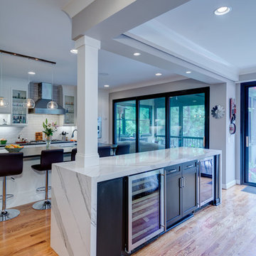 Spectacular Spacious Kitchen
