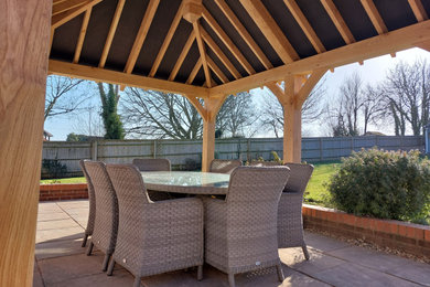 Photo of a patio in Oxfordshire.