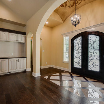 Tuscan Style in Miramont Golf Community