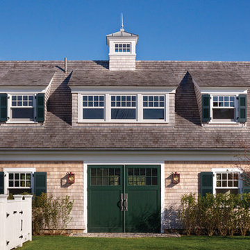 SHINGLE-STYLE SANCTUARY