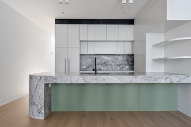 This is an example of a kitchen in Melbourne.