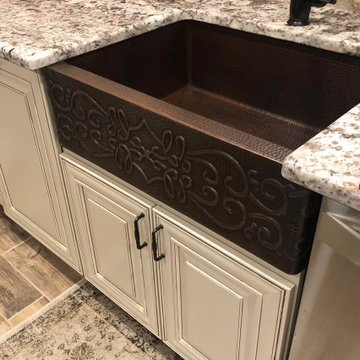 30" Hammered Copper Apron Front Single Basin Kitchen Sink with Scroll Design (KA