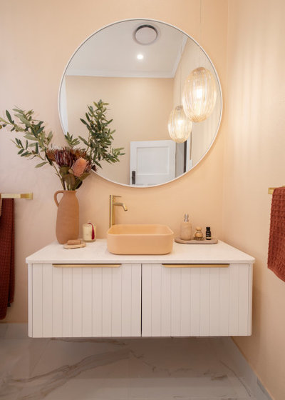 Contemporary Bathroom by Louise Mackay Interior Design